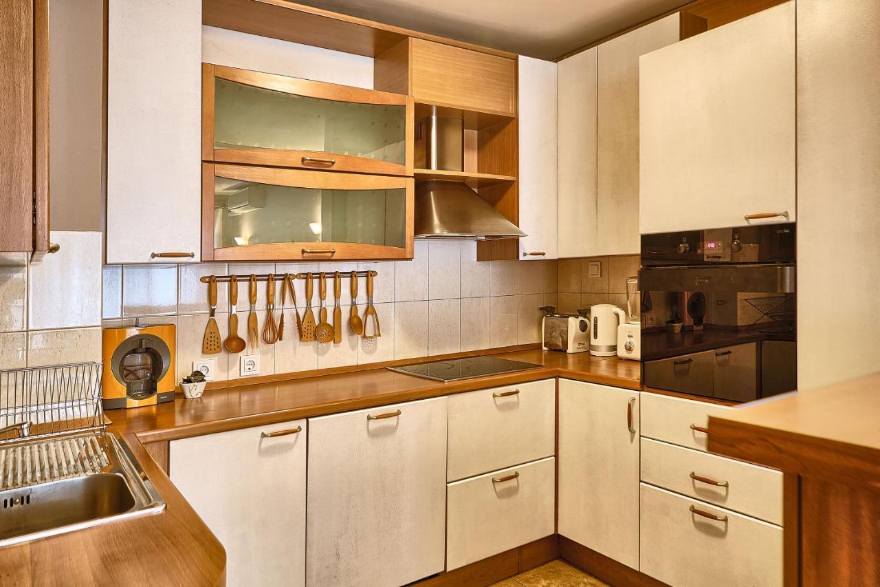 Baratero City II Apartments Sofia Bagian luar foto